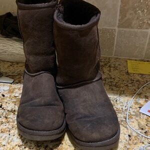 Uggs Brown Suede Boots